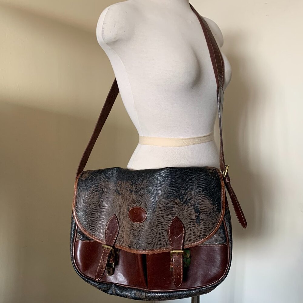 ORVIS MESSENGER BAG DISTRESSED LEATHER MADE IN MEXICO